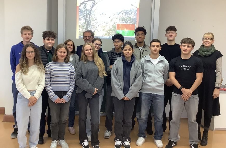 Hoher Besuch zu Gast im Seminarfach 