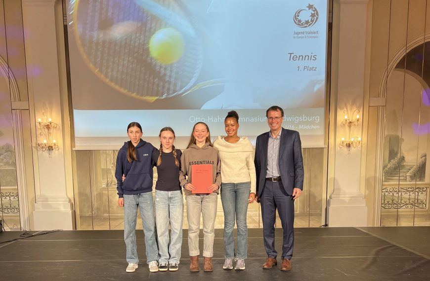 Ehrung der erfolgreichen JtfO-Mannschaften im Europapark in Rust