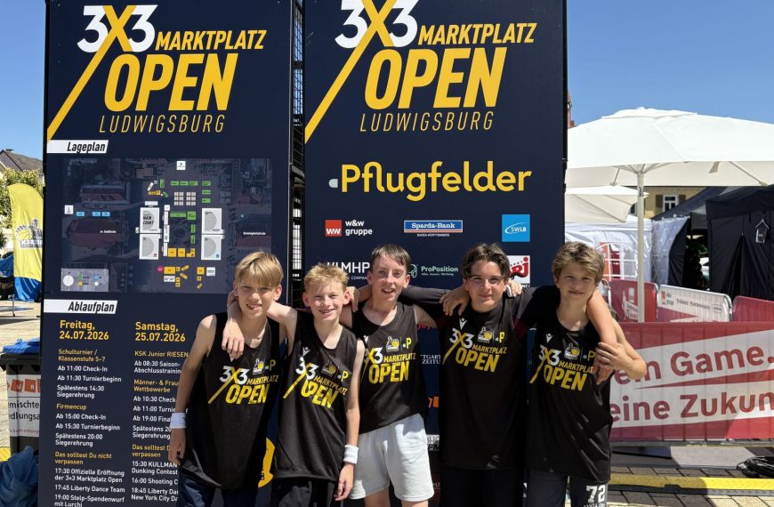 Basketball-Erfolg im Teamgeist: Unsere 7b beim 3×3 Marktplatz Open in Ludwigsburg